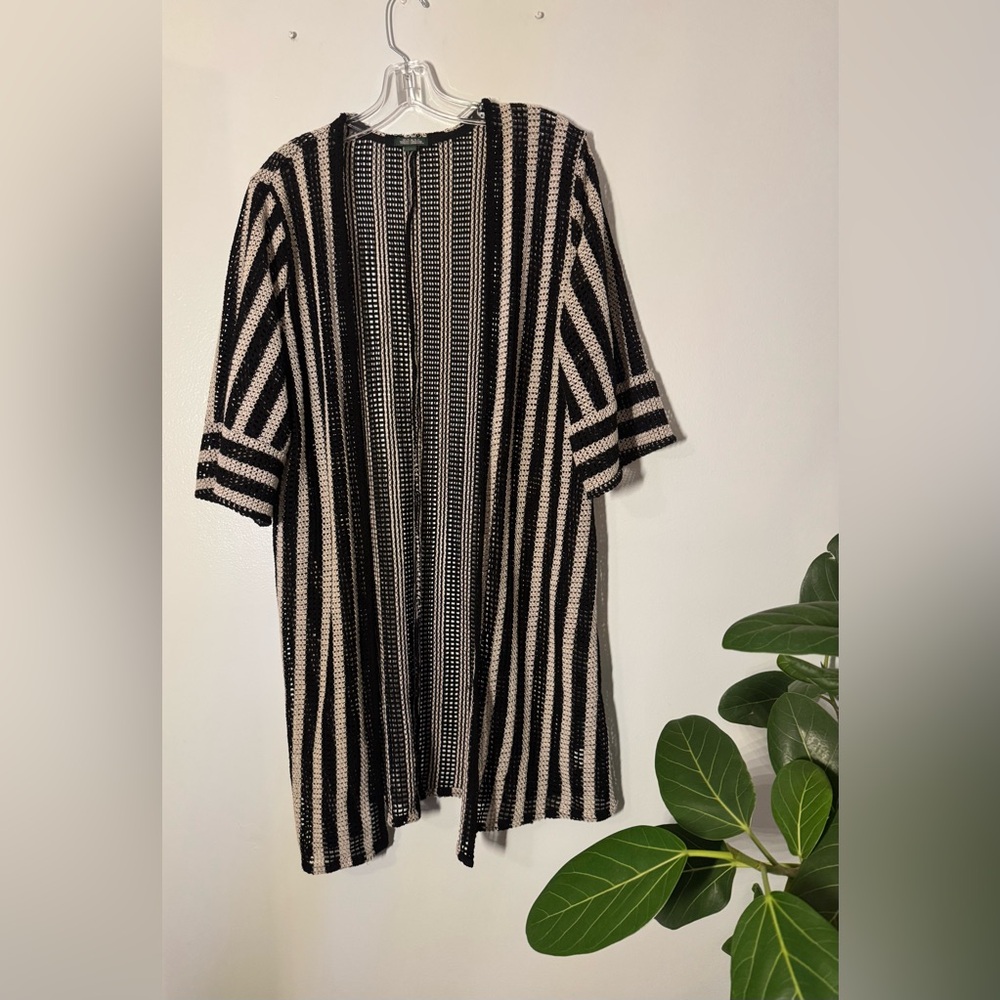 Wild Fable Black and White Knit M/L Cover up